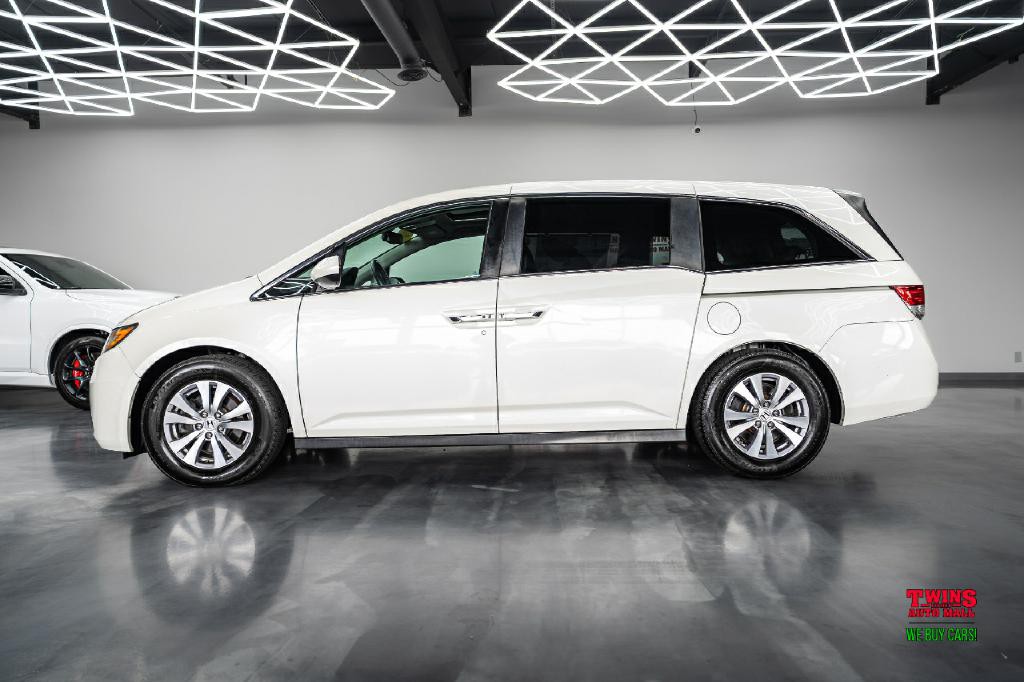 2016 Honda Odyssey Image 3