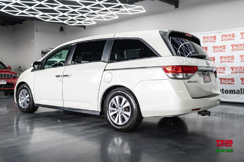 2016 Honda Odyssey Image 4