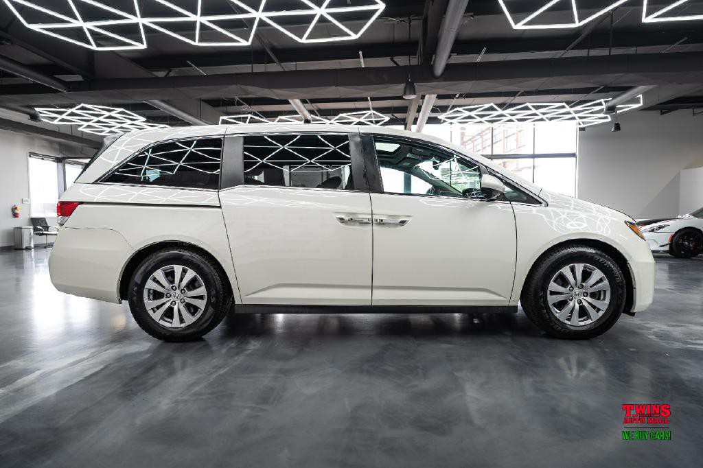 2016 Honda Odyssey Image 7