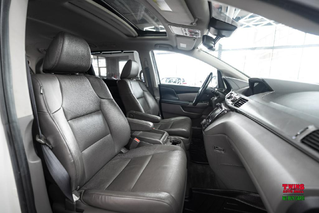 2016 Honda Odyssey Image 17