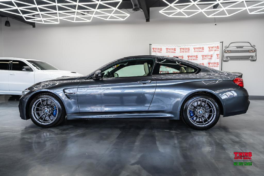 2015 BMW M4 Image 3