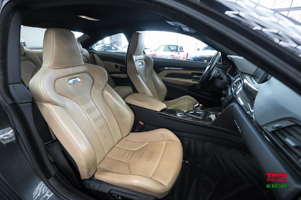 2015 BMW M4 Image 14