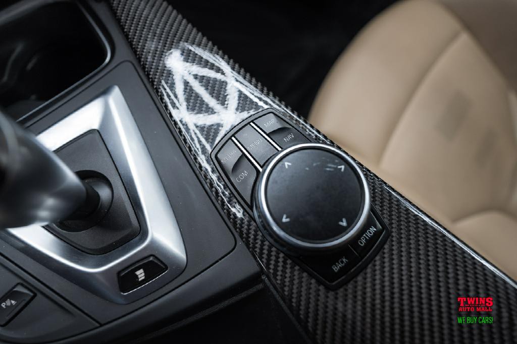 2015 BMW M4 Image 21