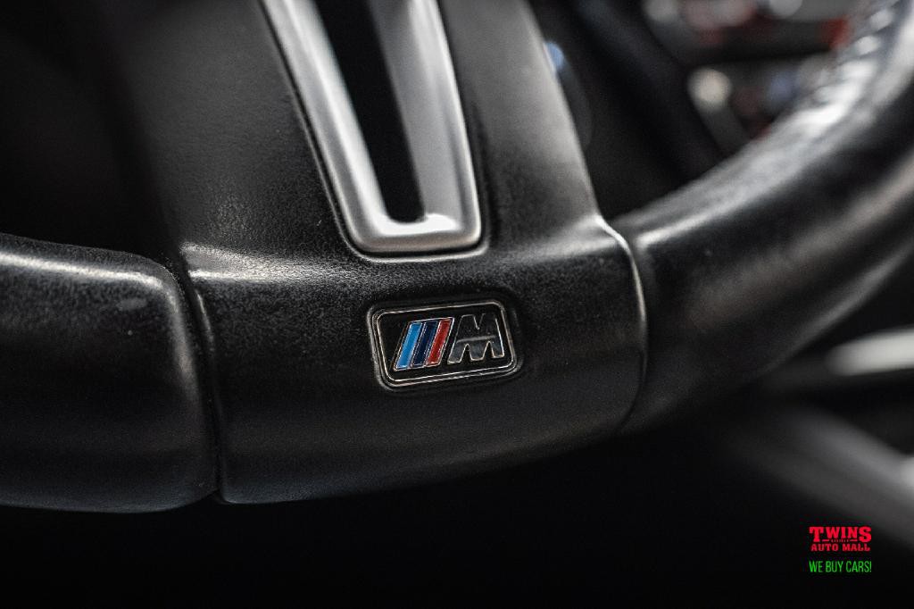 2015 BMW M4 Image 28