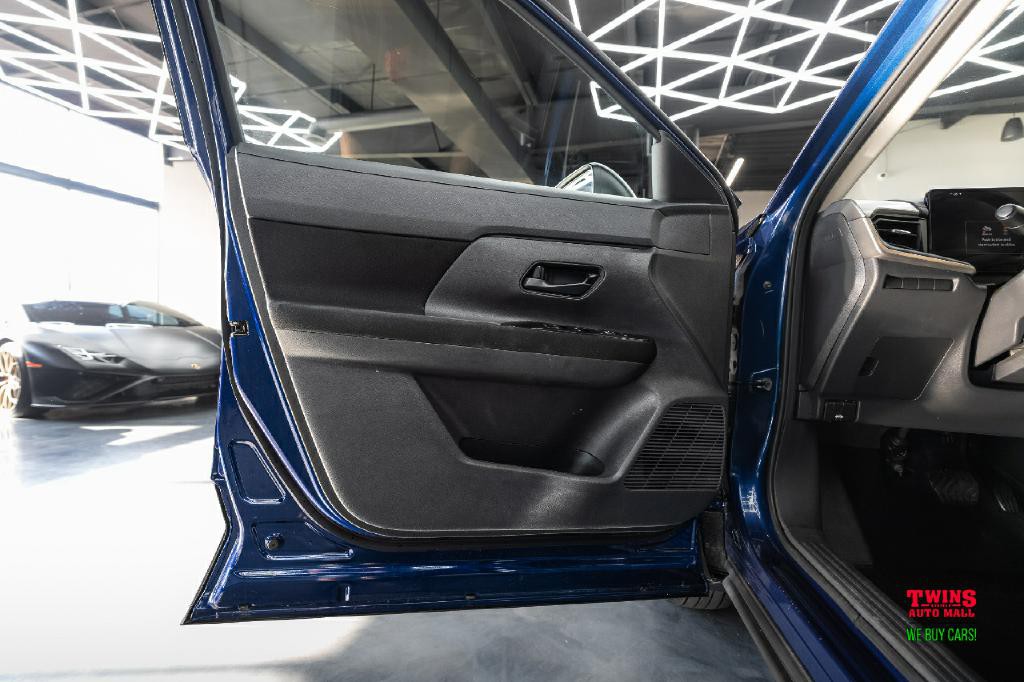 2025 Nissan Kicks Image 10