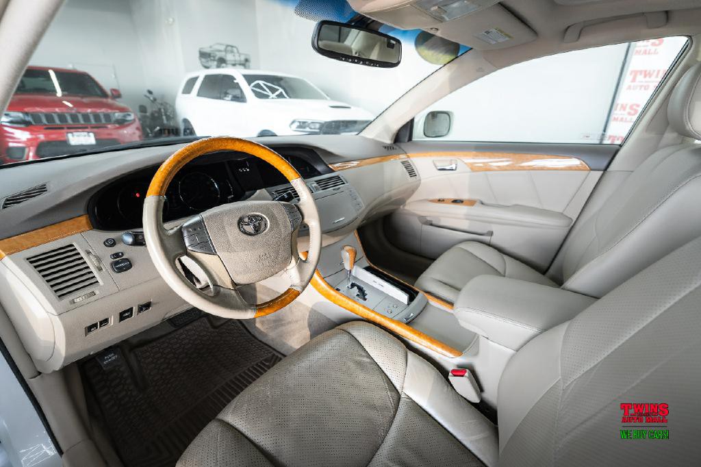 2007 Toyota Avalon Image 11