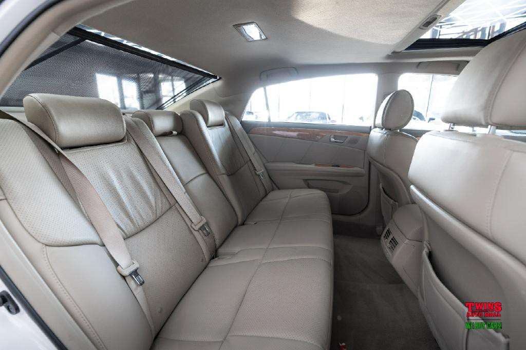 2007 Toyota Avalon Image 14