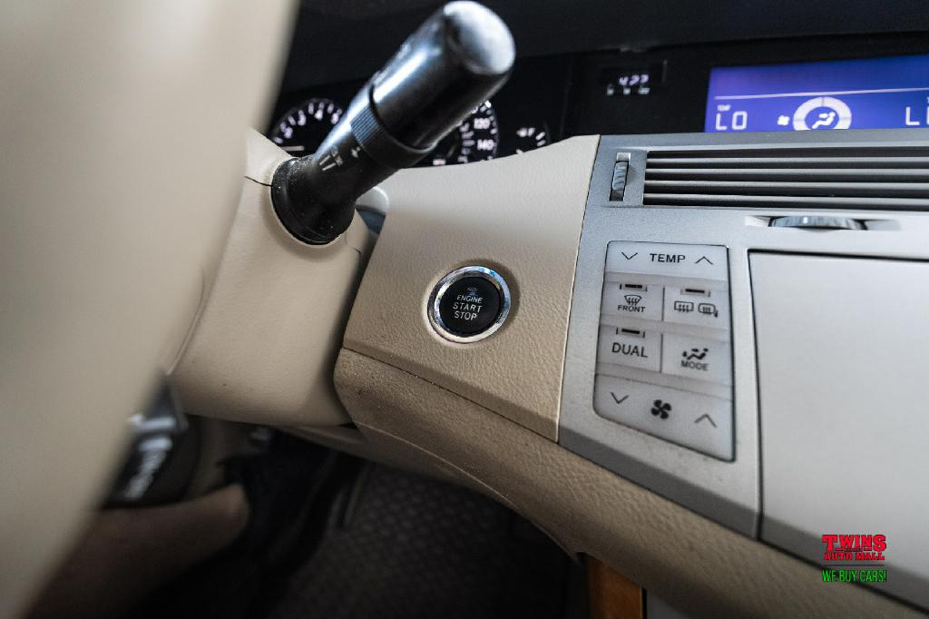 2007 Toyota Avalon Image 23