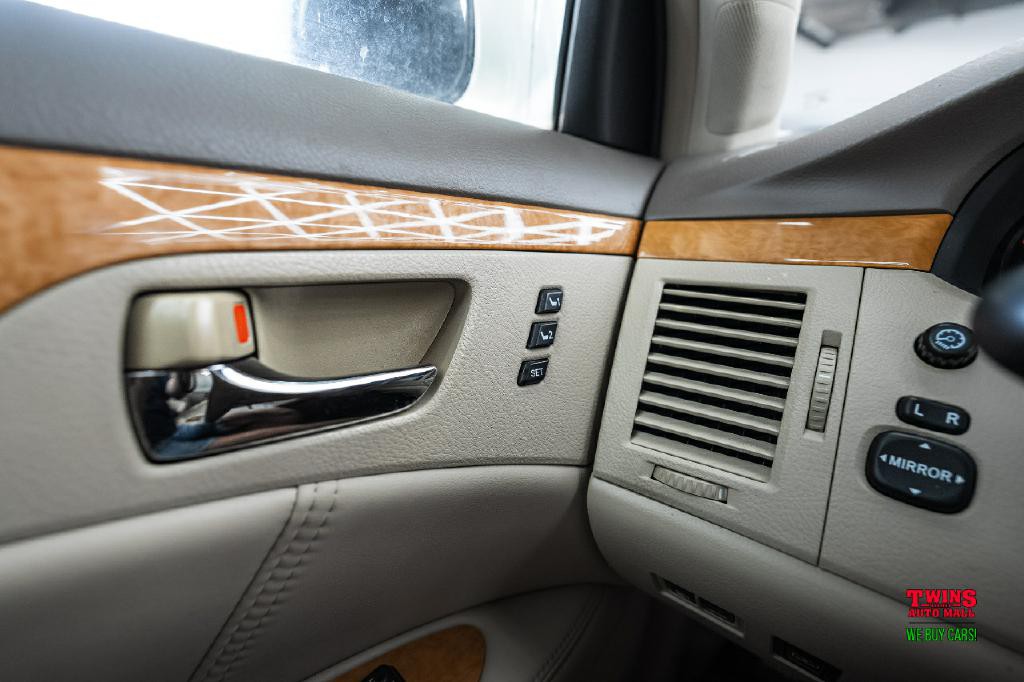 2007 Toyota Avalon Image 25