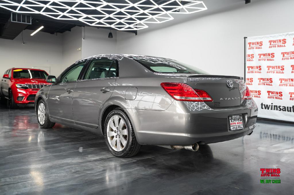 2006 Toyota Avalon Image 4