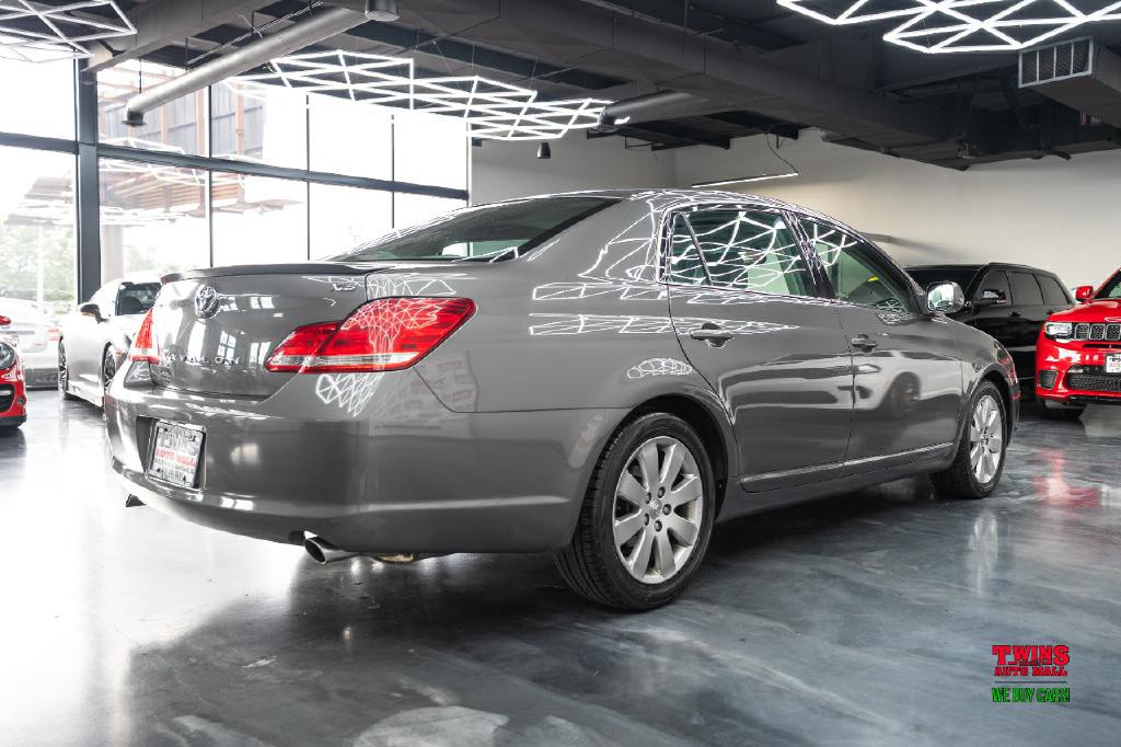 2006 Toyota Avalon Image 6