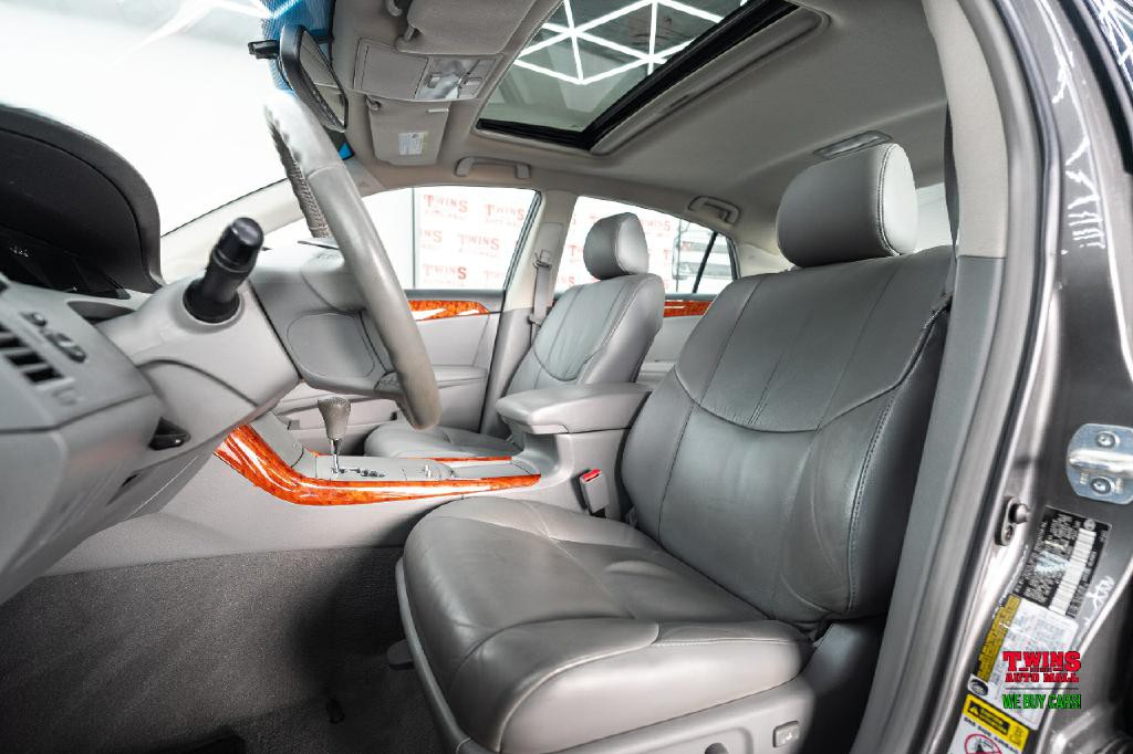 2006 Toyota Avalon Image 12