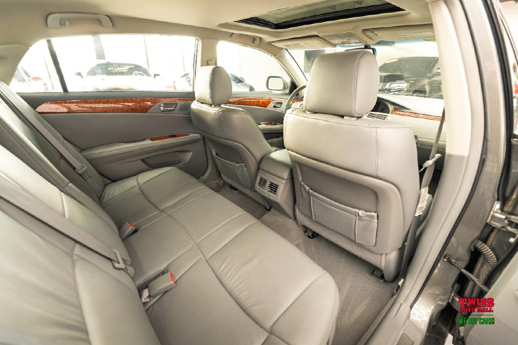 2006 Toyota Avalon Image 15