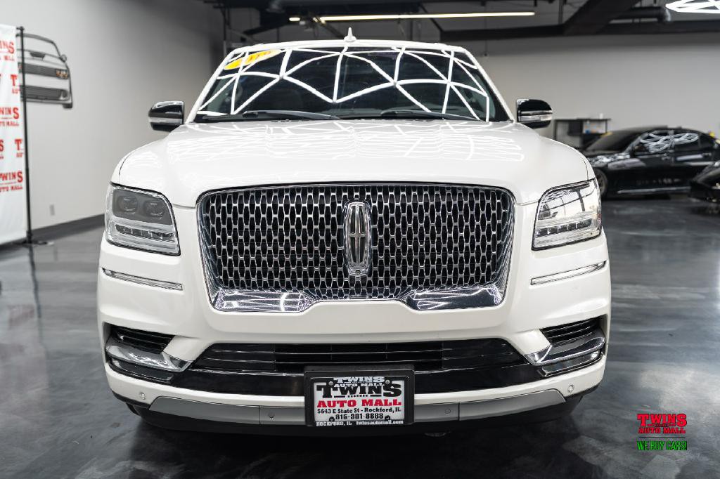 2019 Lincoln Navigator Image 10