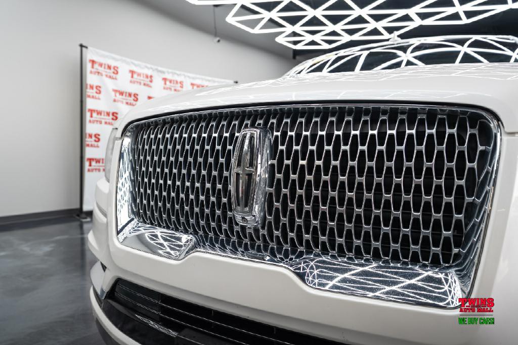 2019 Lincoln Navigator Image 37