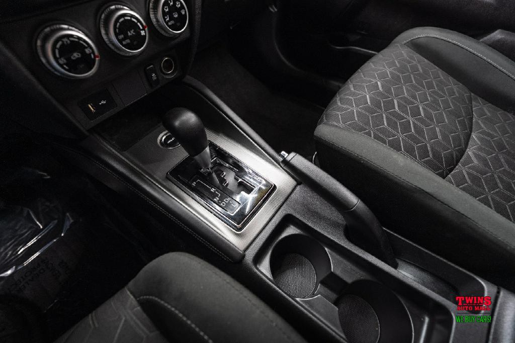 2024 Mitsubishi Outlander Image 20