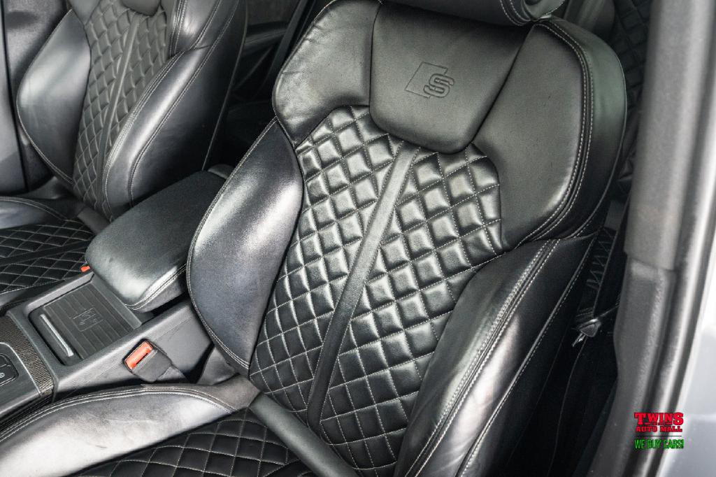 2020 Audi Q5 Image 33