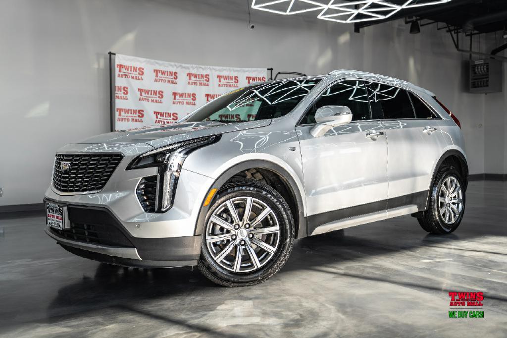 2022 Cadillac XT4 Image 2
