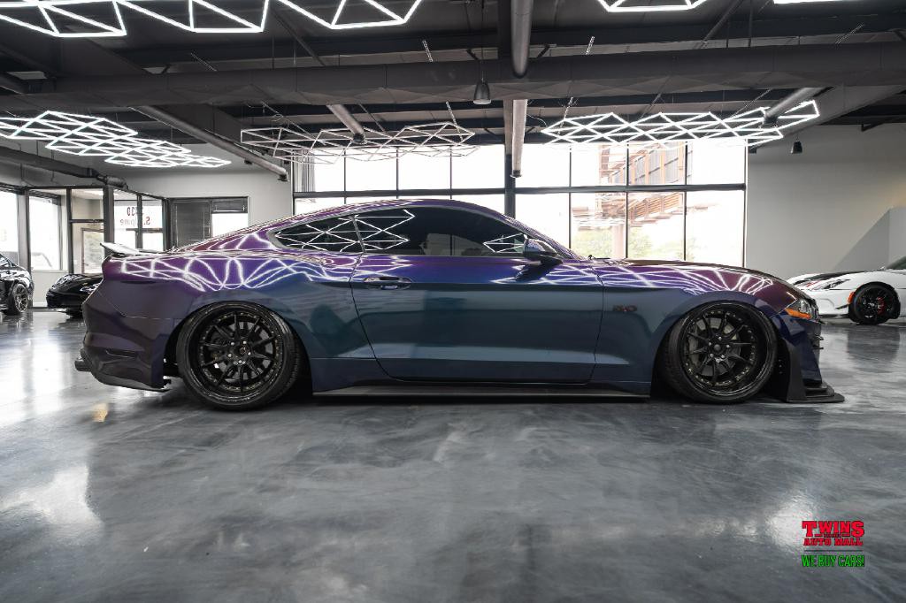 2019 Ford Mustang Image 7