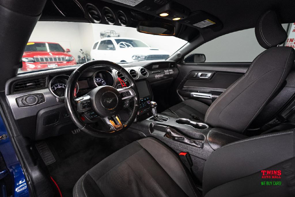 2019 Ford Mustang Image 11