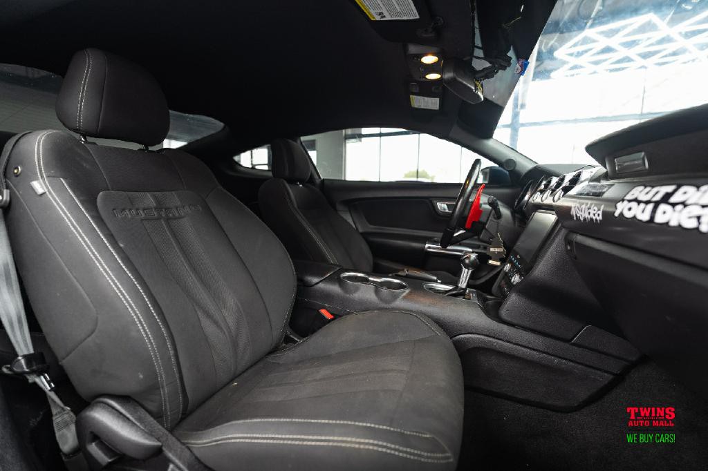 2019 Ford Mustang Image 14