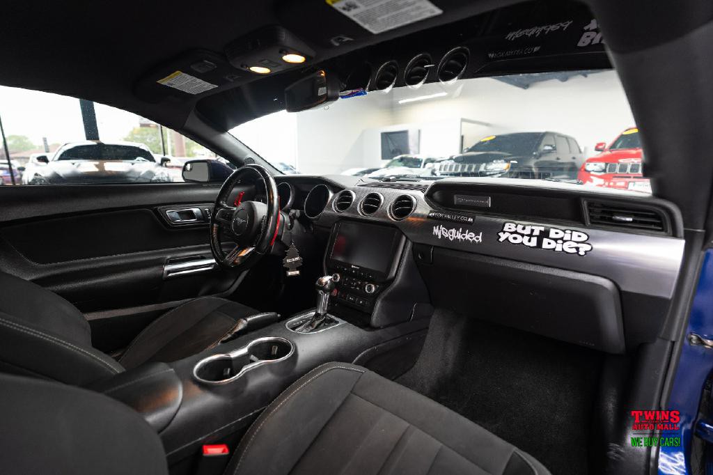 2019 Ford Mustang Image 15