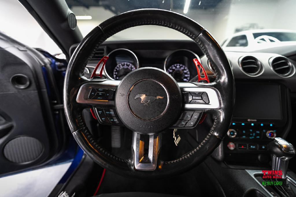 2019 Ford Mustang Image 16