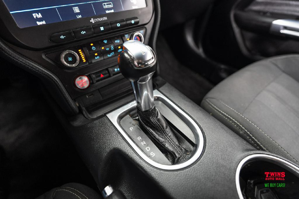 2019 Ford Mustang Image 20