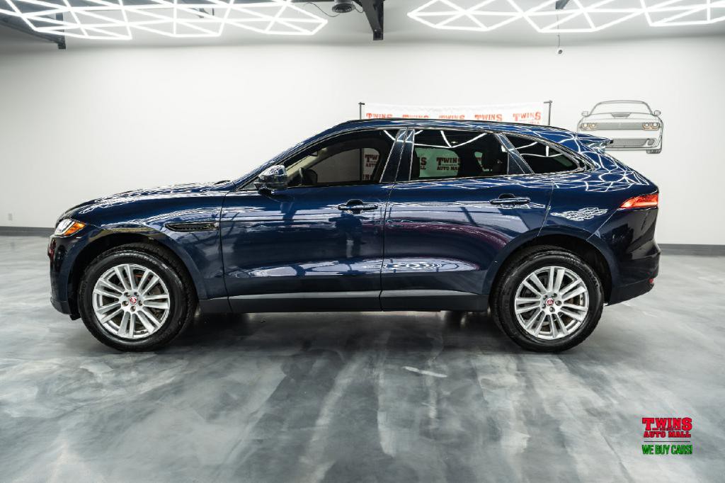 2018 Jaguar F-PACE Image 3