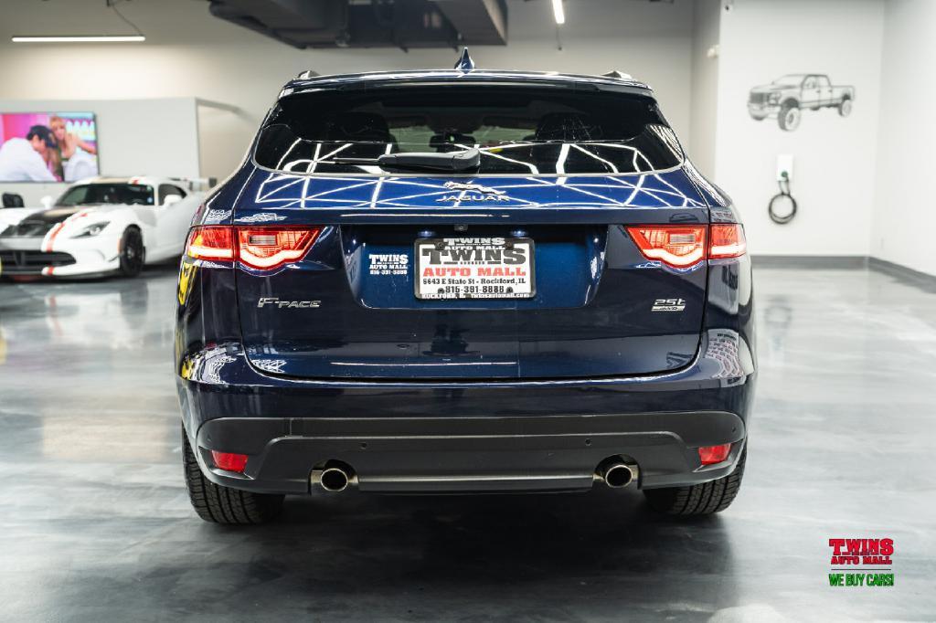 2018 Jaguar F-PACE Image 5