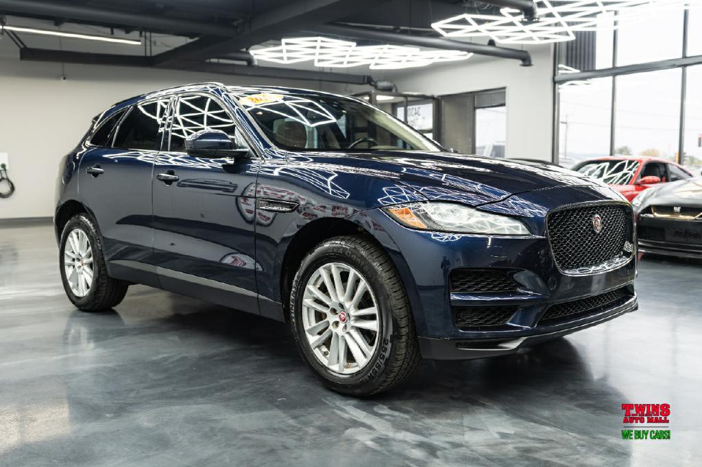 2018 Jaguar F-PACE Image 8