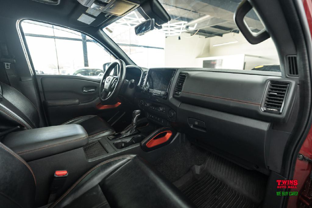 2023 Nissan Frontier Image 16