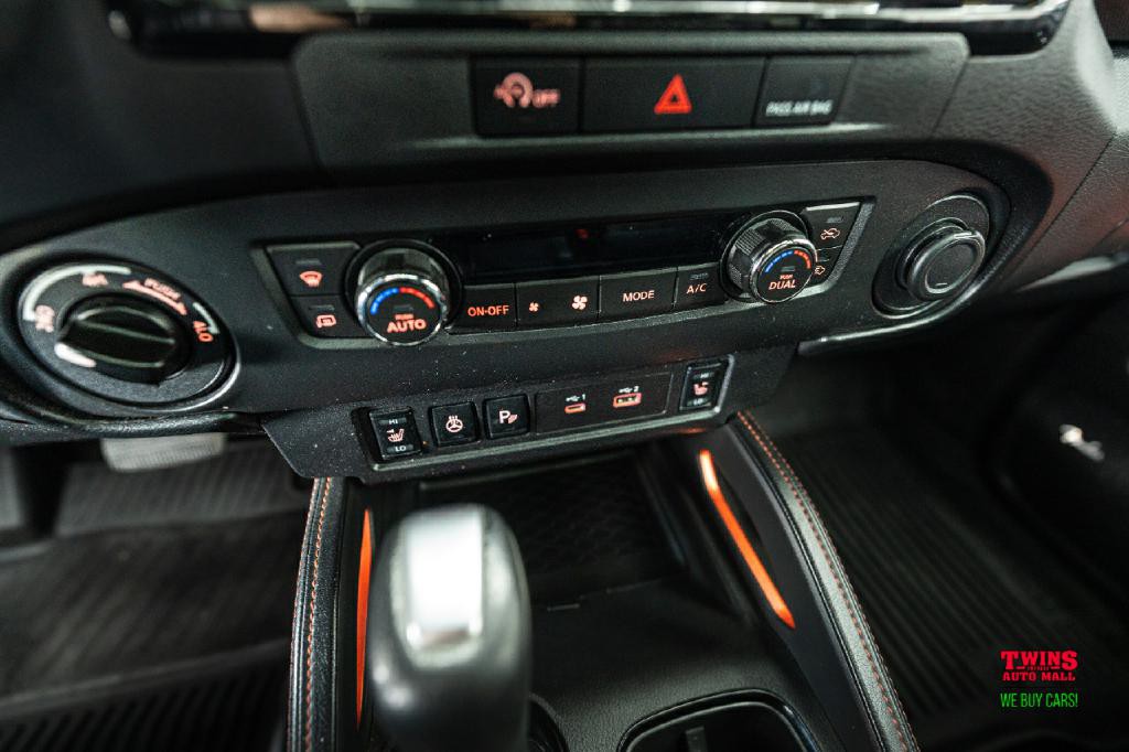 2023 Nissan Frontier Image 21