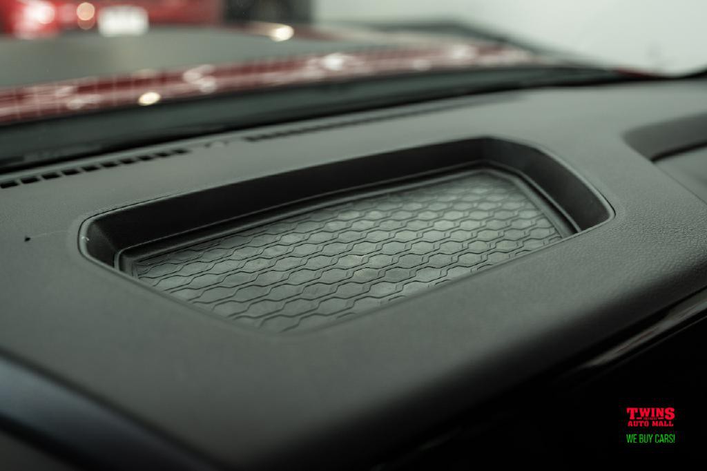 2023 Nissan Frontier Image 24