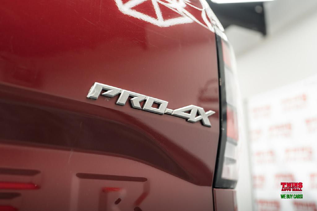 2023 Nissan Frontier Image 33