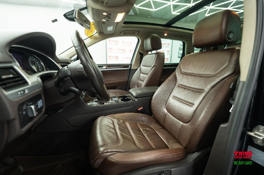 2014 Volkswagen Touareg Image 12