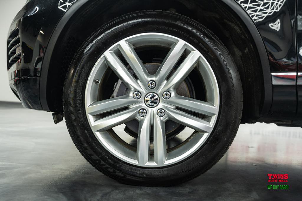2014 Volkswagen Touareg Image 29