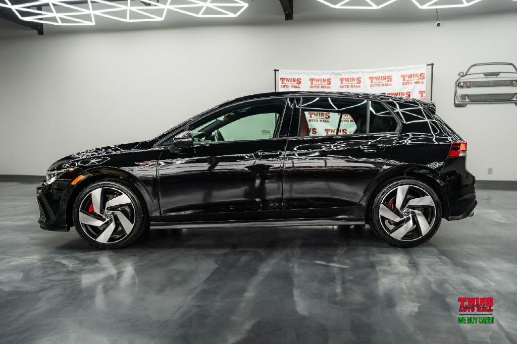 2024 Volkswagen GTI Image 3