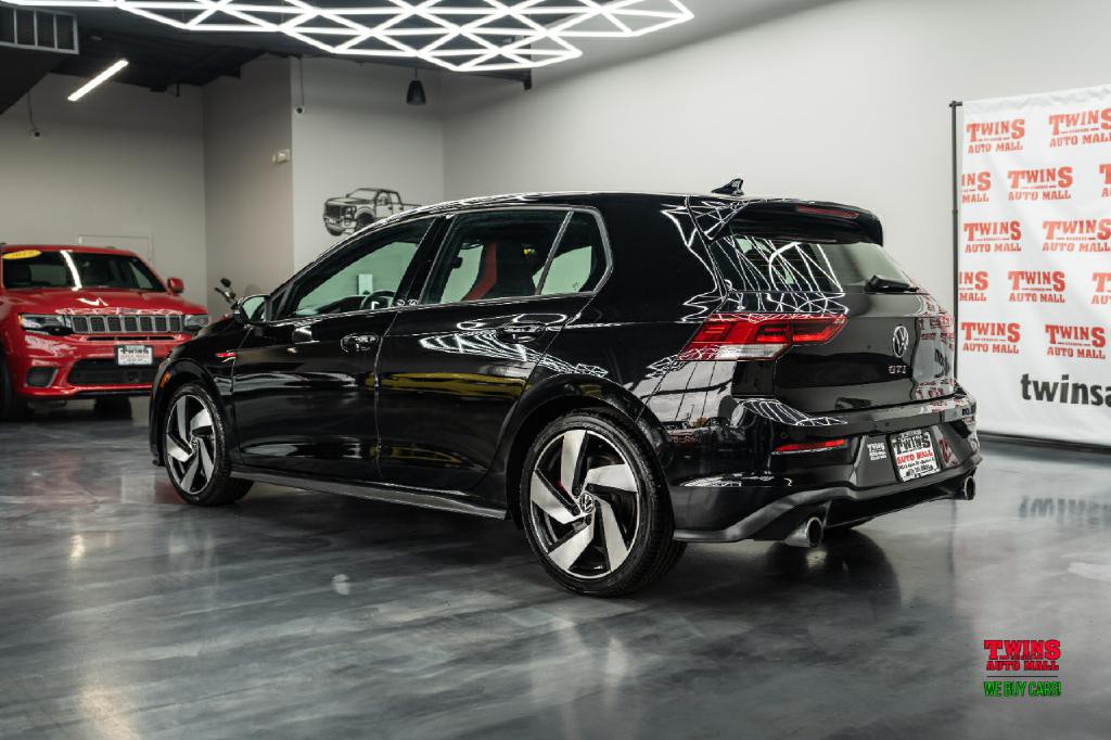 2024 Volkswagen GTI Image 4