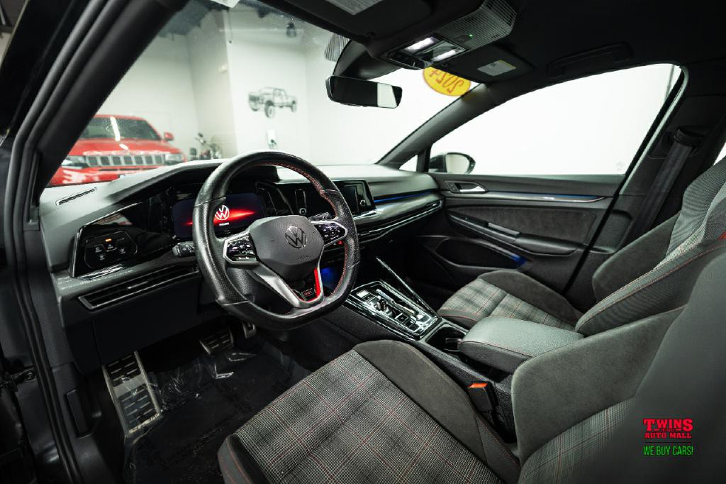 2024 Volkswagen GTI Image 11