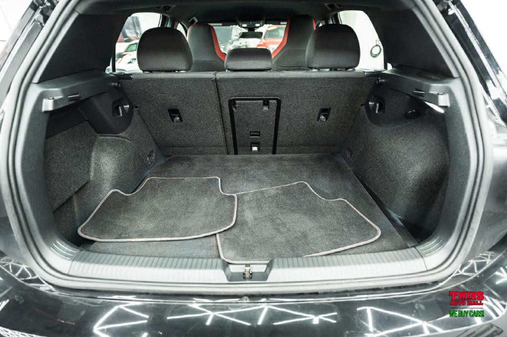 2024 Volkswagen GTI Image 14