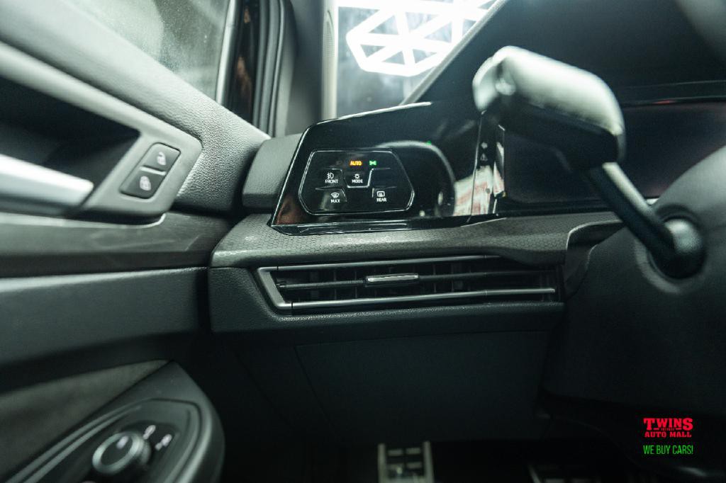 2024 Volkswagen GTI Image 23