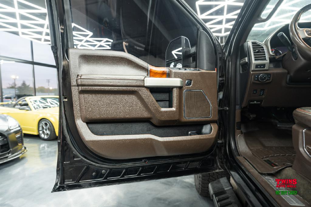 2017 Ford F-350 Image 10