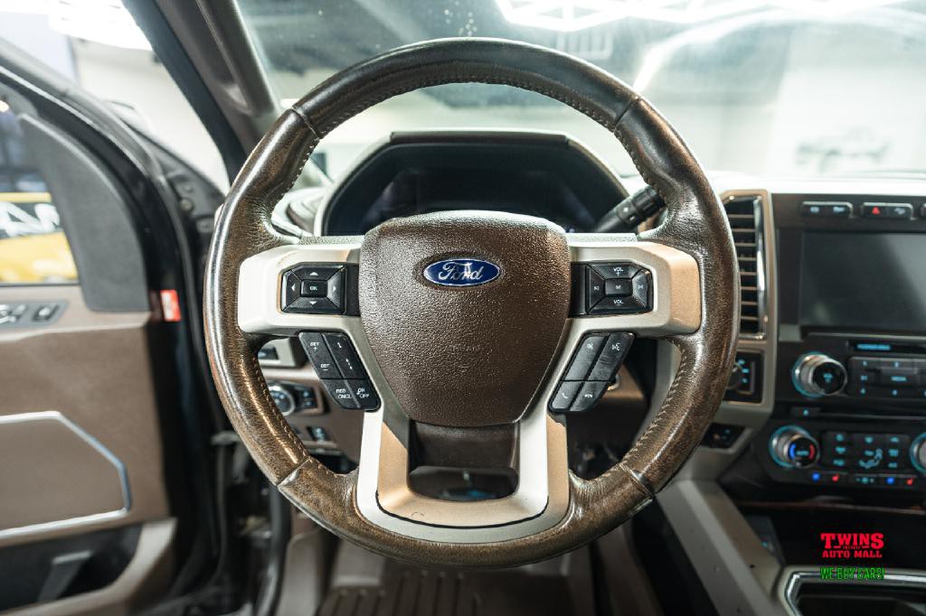 2017 Ford F-350 Image 17