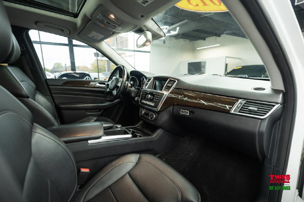 2015 Mercedes-Benz M-Class Image 17