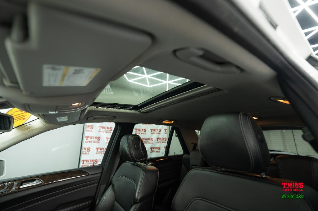 2015 Mercedes-Benz M-Class Image 24