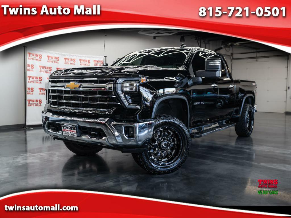 2024 Chevrolet Silverado 1500 Image 1