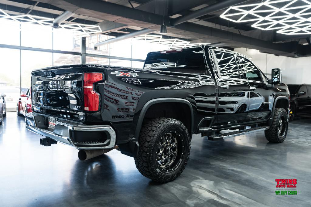 2024 Chevrolet Silverado 1500 Image 6