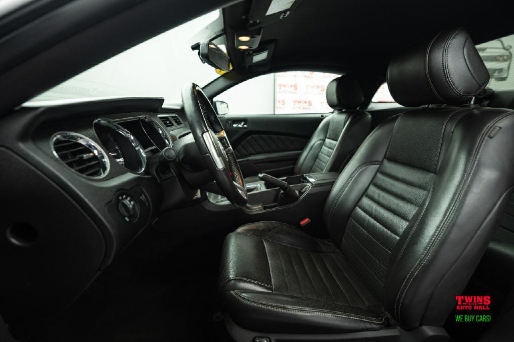 2014 Ford Mustang Image 12