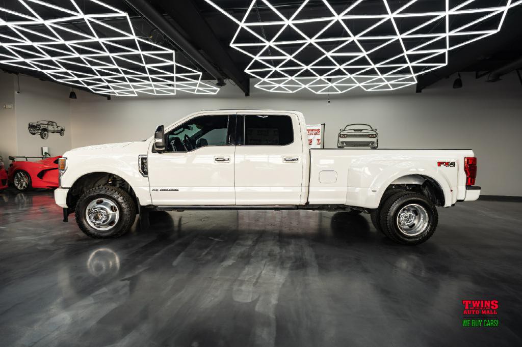 2022 Ford F-350 Image 3